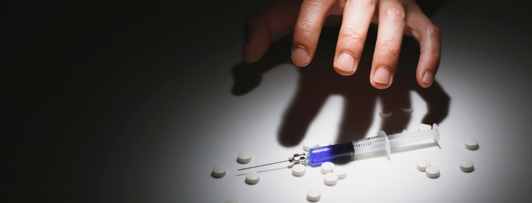 Salir de las drogas. ¿Cómo ayudar a un drogadicto?
